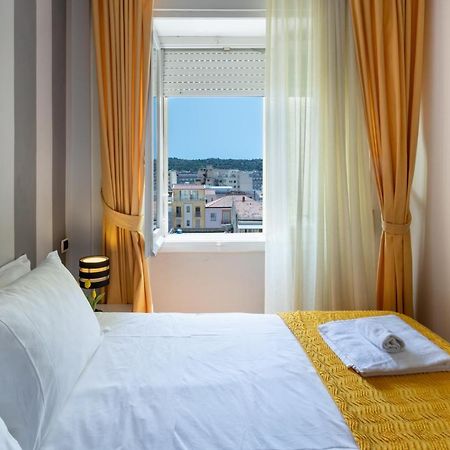 Bed And Breakfast Del Fiore กาญารี ภายนอก รูปภาพ