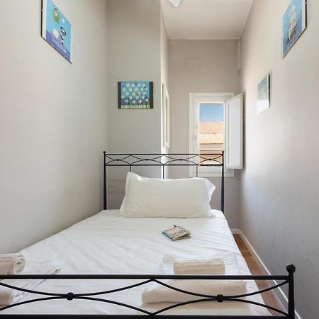 Bed And Breakfast Del Fiore กาญารี ภายนอก รูปภาพ