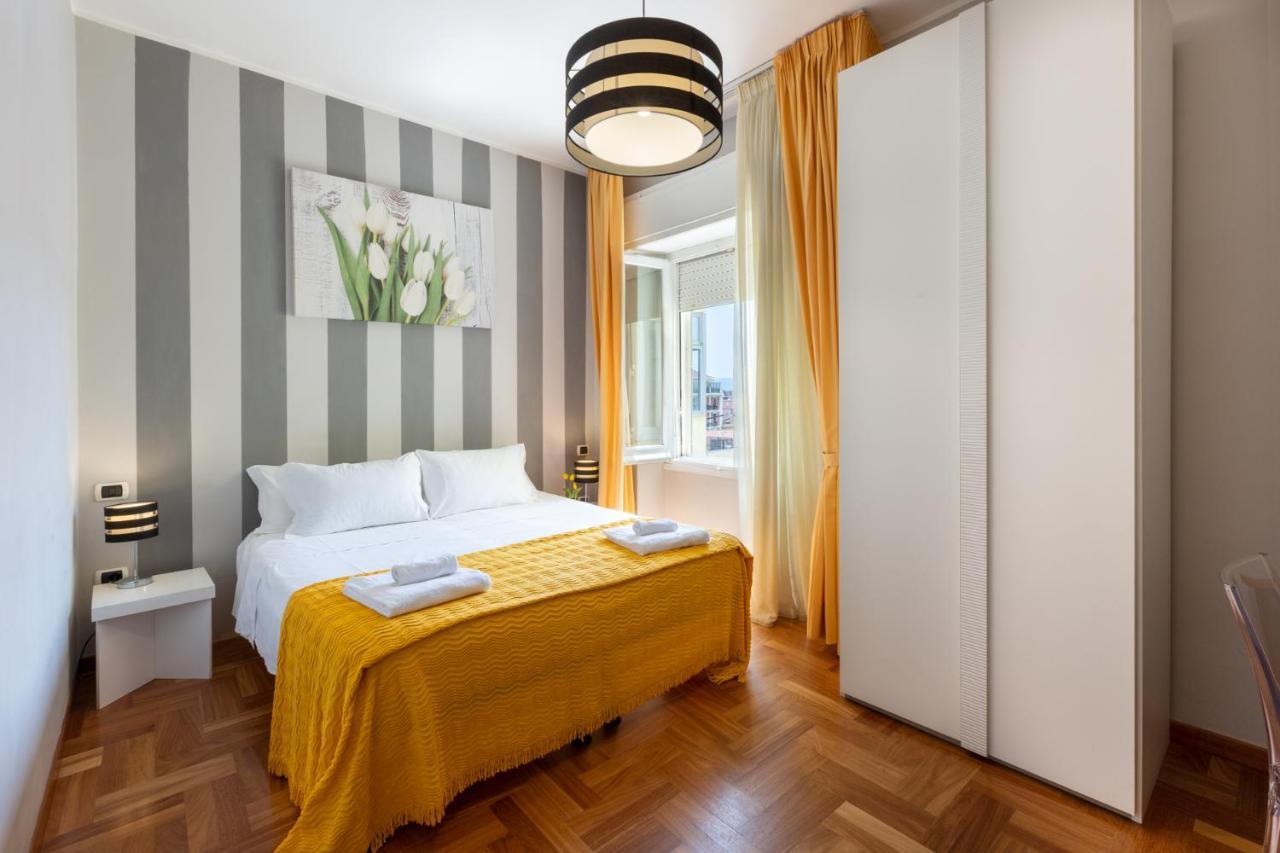 Bed And Breakfast Del Fiore กาญารี ภายนอก รูปภาพ